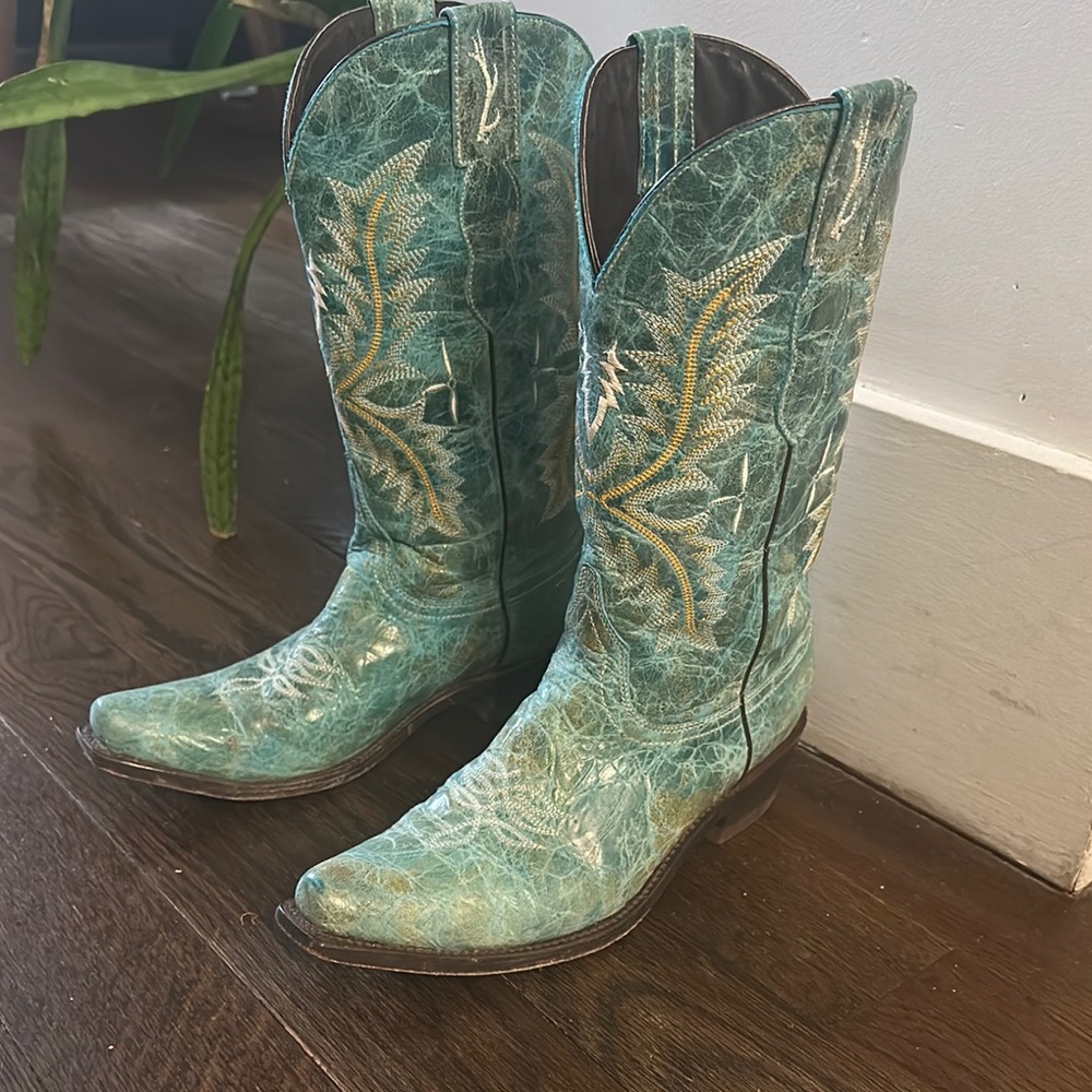 Turquoise Western Cowboy Boots